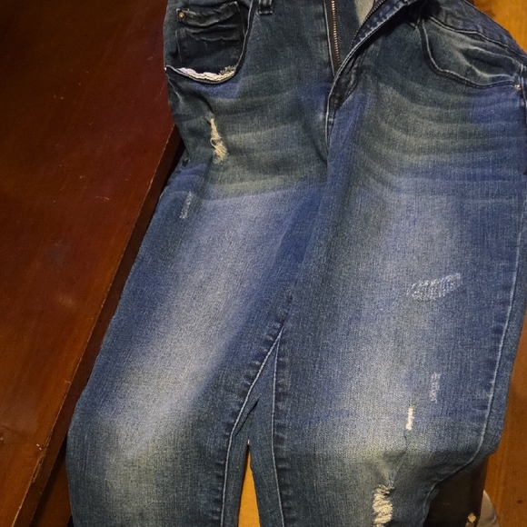 Kensie Blue Skinny Jeans with Distressed Style - Picture 1 of 7
